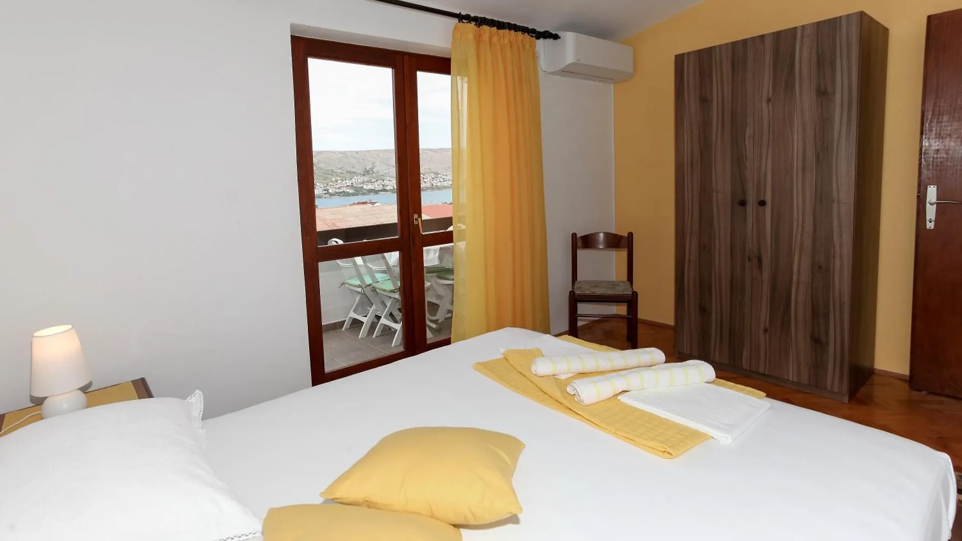 Apartments Spavalo Pag Town Croatia