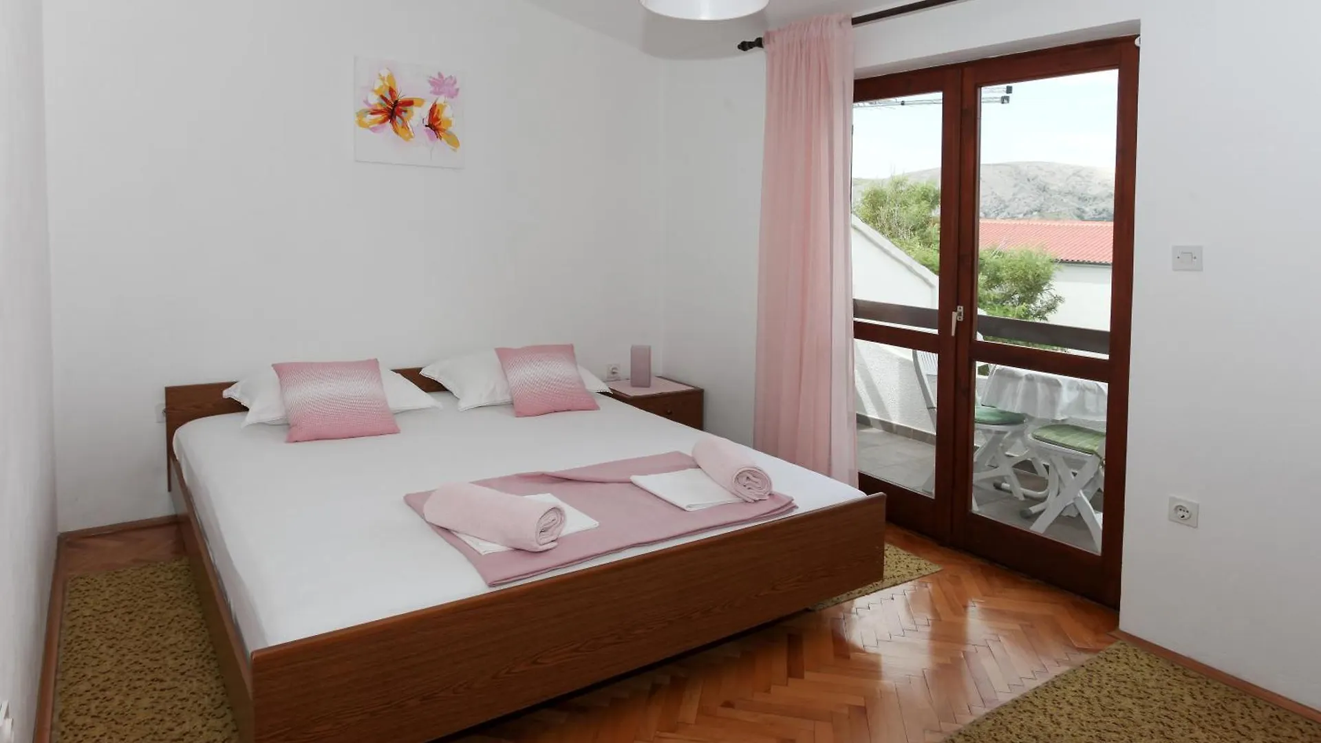 Apartments Spavalo Pag Town Croatia